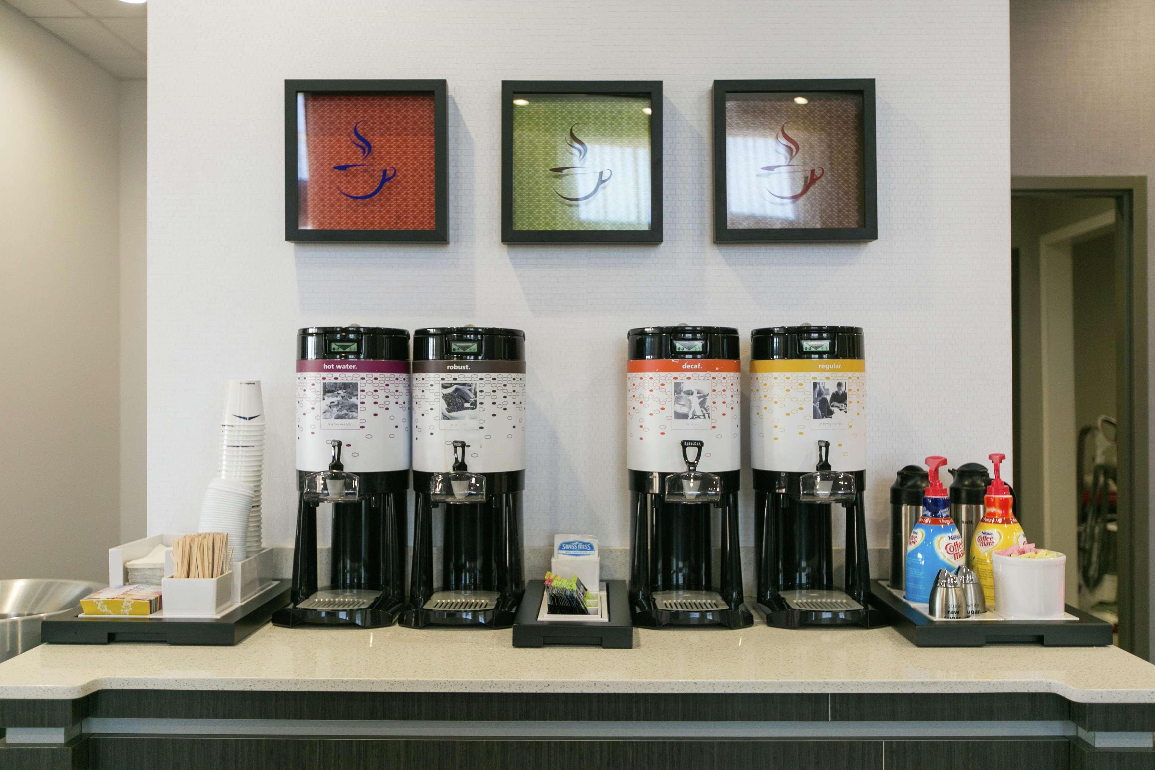 Hampton Inn & Suites Stroud Bagian luar foto