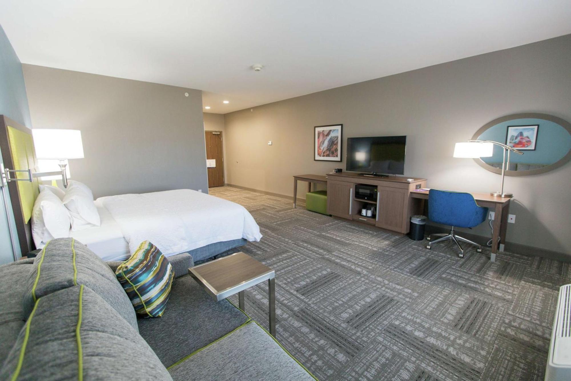 Hampton Inn & Suites Stroud Bagian luar foto